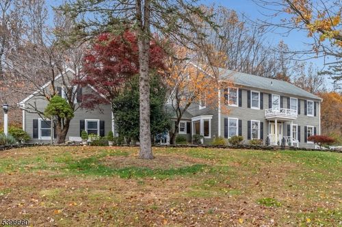 6 Fawn Ridge Rd, Lebanon, NJ, 08833-3213 | Card Image