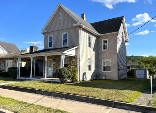 622 E 4th St, Nescopeck, PA, 18635-1333 | Card Image