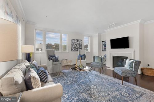 p-70-801 Key Hwy, BALTIMORE, MD, 21230-4286 | Card Image