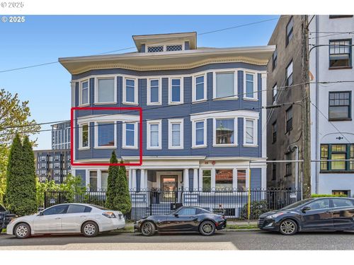 7-1714 Nw Couch St, Portland, OR, 97209-2139 | Card Image