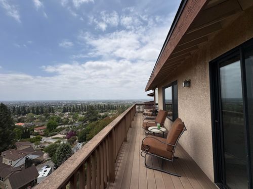 12070 Rideout Way, Whittier, CA, 90601-2345 | Card Image
