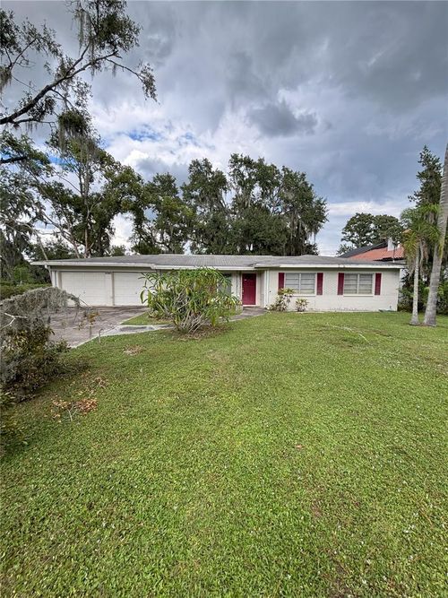 616 Vanderbaker Rd, Temple Terrace, FL, 33617-7849 | Card Image