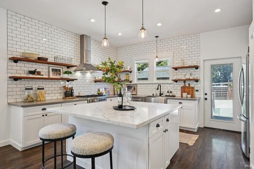216 Olive Street, Santa Rosa, CA, 95401 | Card Image