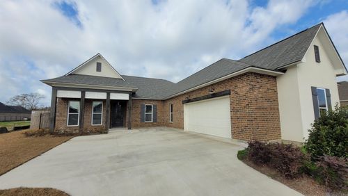 10130 Oak Colony Dr, Baton Rouge, LA, 70817-5547 | Card Image