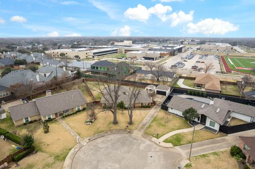 10141 Fieldfare Ct, Dallas, TX, 75229-6220 | Card Image