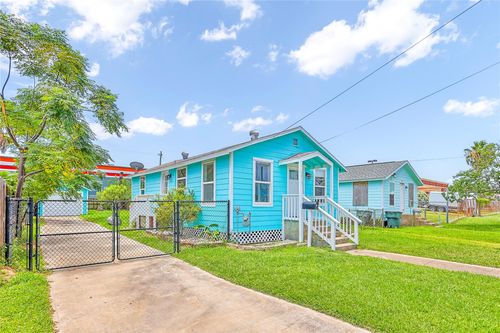 5919 Avenue R, Galveston, TX, 77551-5408 | Card Image