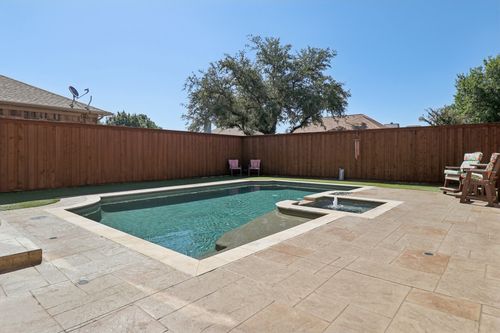 1510 Palisades Dr, Carrollton, TX, 75007-4308 | Card Image