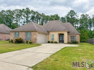 22640 Timber Ridge Dr, House other with 4 bedrooms, 2 bathrooms and null parking in Denham Springs LA | Image 2