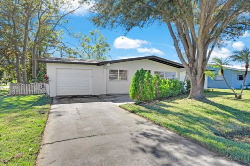 13037 9th Street, Fort Myers, FL, 33905 | Card Image