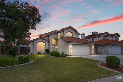 3513 Running Springs Way, Bakersfield, CA, 93311-2240 | Card Image