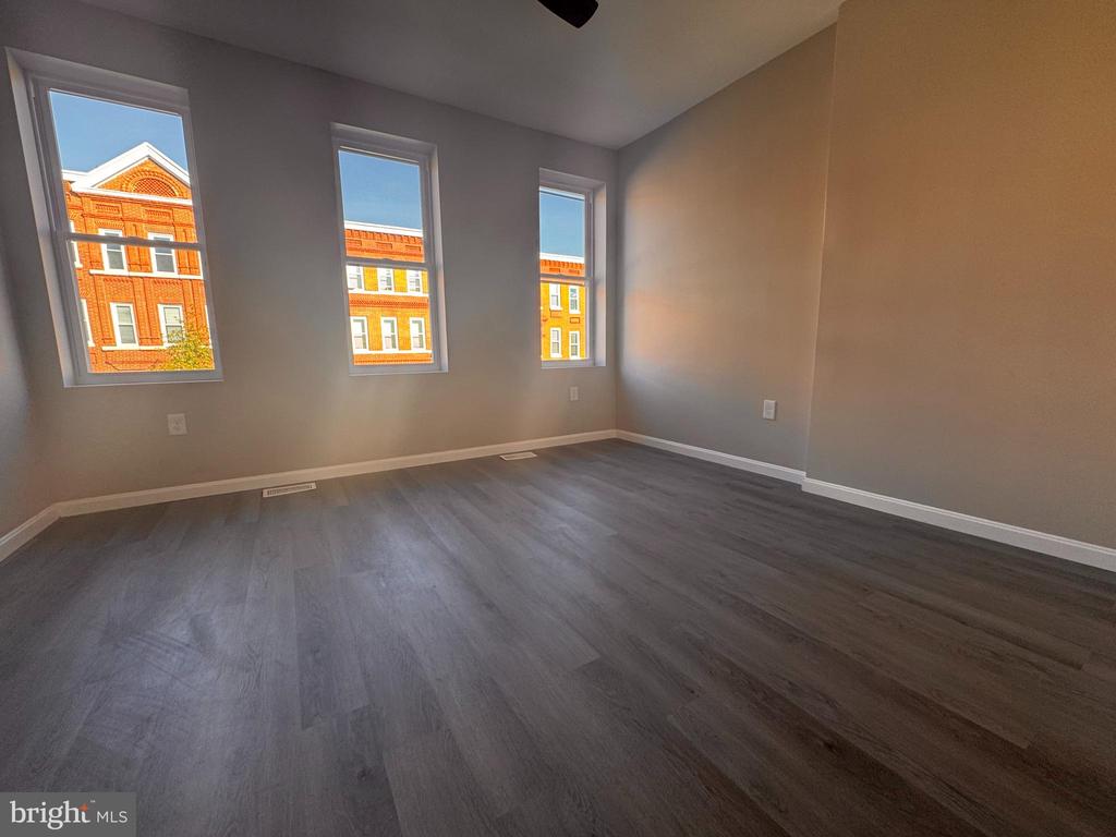 Residential Lease in BALTIMORE 3