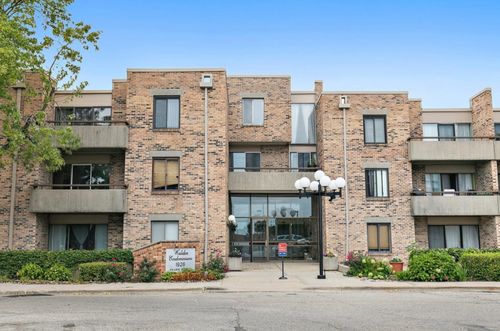 210b-1926 Prairie Sq, Schaumburg, IL, 60173-4129 | Card Image