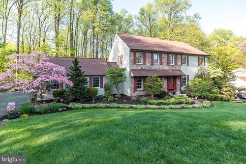 1813 Alyssa Ln, POTTSTOWN, PA, 19465 | Card Image