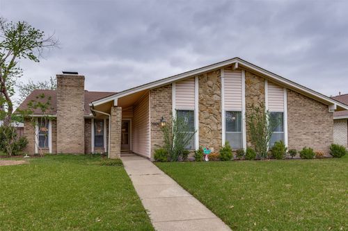 2009 Tulane Dr, Richardson, TX, 75081-3218 | Card Image