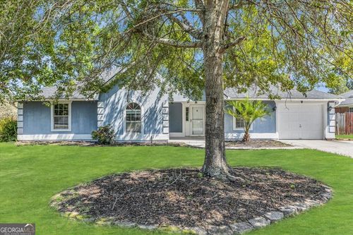 1936 Heathrow Dr, Hinesville, GA, 31313-9412 | Card Image