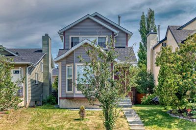 20 Martindale Dr Ne, House detached with 5 bedrooms, 3 bathrooms and 2 parking in Calgary AB | Image 1