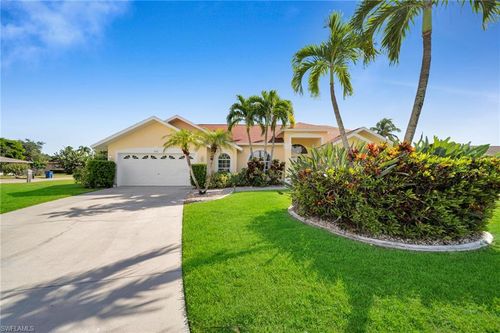 2191 Treehaven Cir S, Fort Myers, FL, 33907-4084 | Card Image