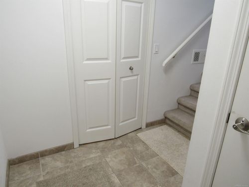 507 Country Club Drive, St Clair Shores, MI, 48082 | Card Image