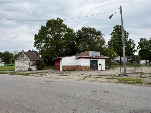 802 E Southern Ave, Springfield, OH, 45505-3128 | Card Image