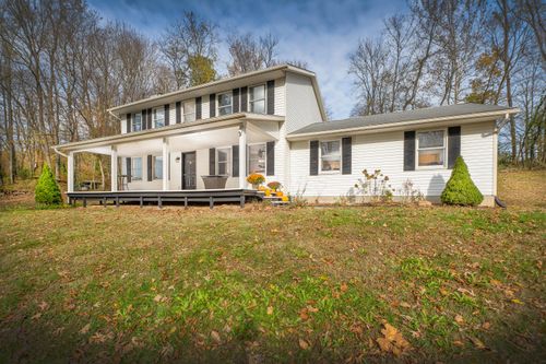 24305 Coshocton Road, Howard, OH, 43028 | Card Image