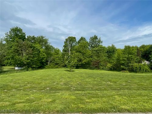 3584 County Line Road, Madison, OH, 44057 | Card Image