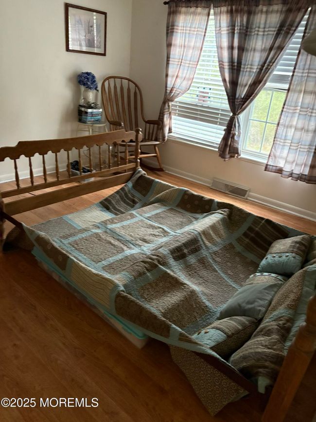 308 Kenwood Ct, Home with 3 bedrooms, 2 bathrooms and null parking in Whiting NJ | Image 11