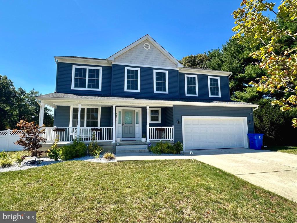 Oak St, Florence, NJ 08518