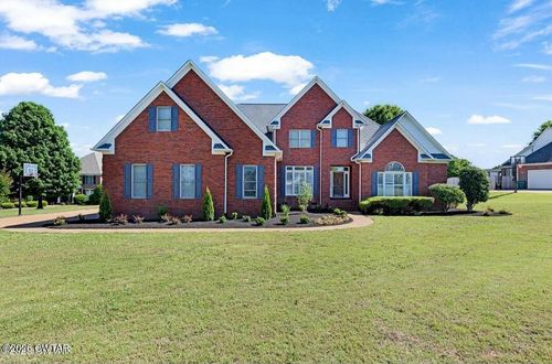 8 Prestwick Dr, Jackson, TN, 38305-7357 | Card Image