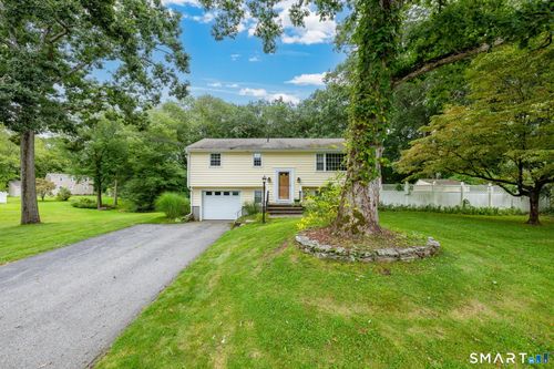 39 Beechwood Dr, Colchester, CT, 06415-1007 | Card Image