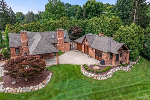 26375 Ross Dr, Redford, MI, 48239-2964 | Card Image