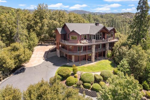 39828 Granite Ridge Ln, Bass Lake, CA, 93604-9775 | Card Image