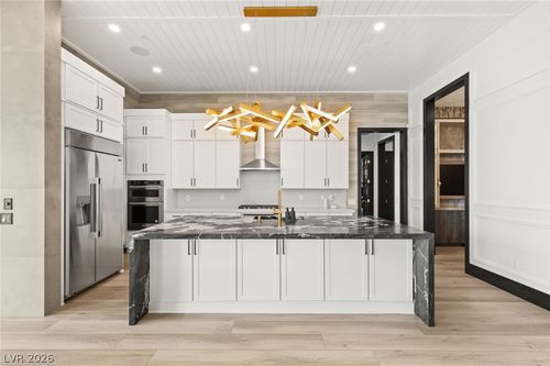 11041 Concord Valley Dr, Las Vegas, NV, 89135-3668 | Card Image