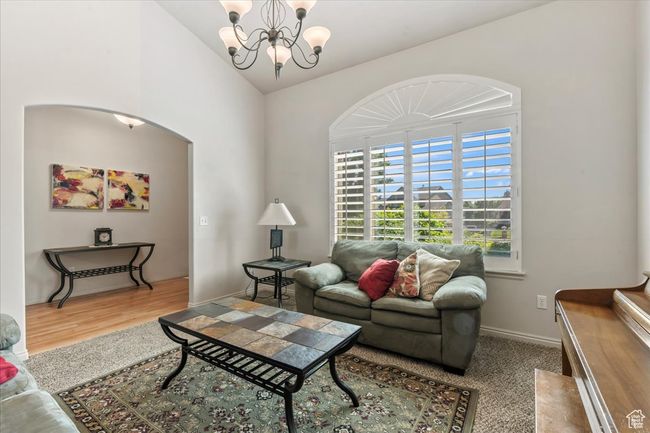 338 N Homestead Ln, House other with 6 bedrooms, 4 bathrooms and 3 parking in Fruit Heights UT | Image 6