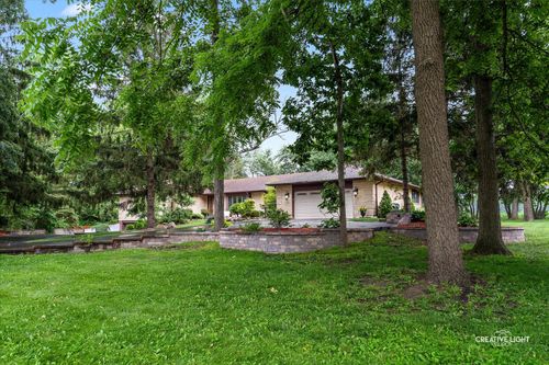 8N153 Grand Arbor Ln, Maple Park, IL, 60151-8714 | Card Image