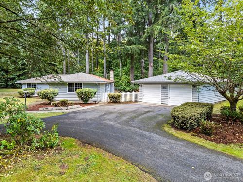 5819 17th Ln Ne, Olympia, WA, 98516-3811 | Card Image