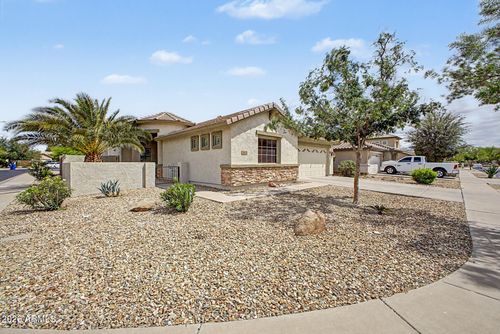501 S 114th Ave, Avondale, AZ, 85323-6860 | Card Image