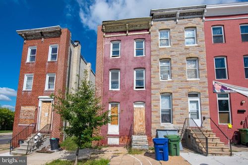 2104 E Hoffman St, BALTIMORE, MD, 21213-3420 | Card Image