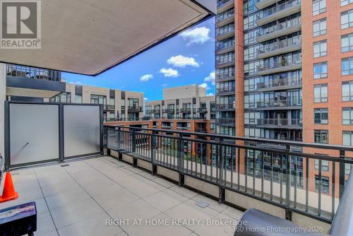 729-36 Via Bagnato, Toronto (Yorkdale-Glen Park), ON, M6A0B7 | Card Image