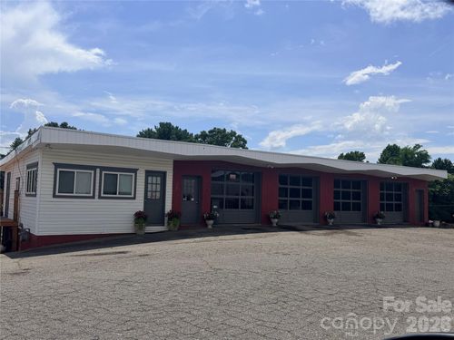 419 W Main St, Spindale, NC, 28160-1235 | Card Image