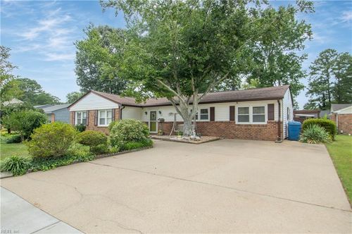 409 Old Forge Ct, Virginia Beach, VA, 23452-3223 | Card Image