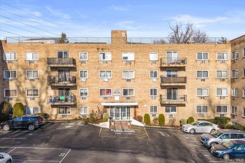 apt-2h-2035 Central Park Ave, Yonkers, NY, 10710-2439 | Card Image