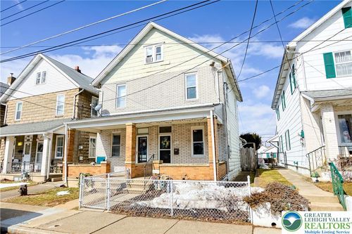 455 E 11th St, NORTHAMPTON, PA, 18067-1740 | Card Image