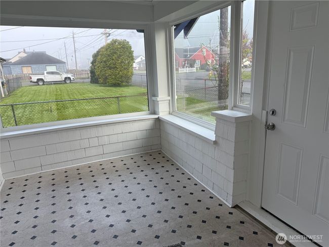 1815 Cherry St, House other with 3 bedrooms, 1 bathrooms and null parking in Aberdeen WA | Image 4