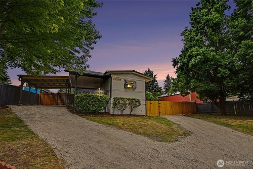 20006 117th St E, Bonney Lake, WA, 98391-7707 | Card Image