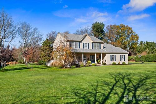 6 Danny Ln, COLUMBUS, NJ, 08022-1700 | Card Image