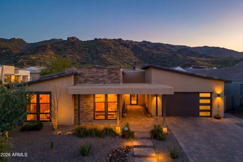 1353 E Paseo Way, Phoenix, AZ, 85042-8393 | Card Image