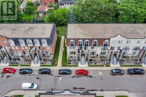 2142-105 George Appleton Way N, Toronto (Downsview-Roding-CFB), ON, M3M0A2 | Card Image