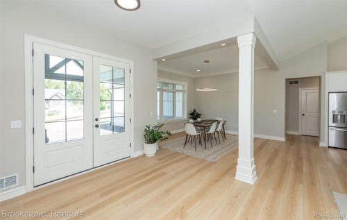 973 Highland View Ln, Metamora, MI, 48455-8911 | Card Image