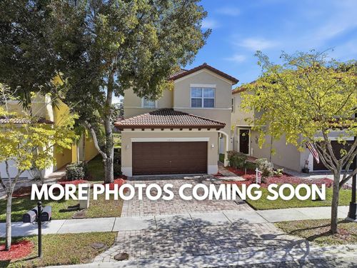 1211 Ne 40th Rd, Homestead, FL, 33033-5931 | Card Image