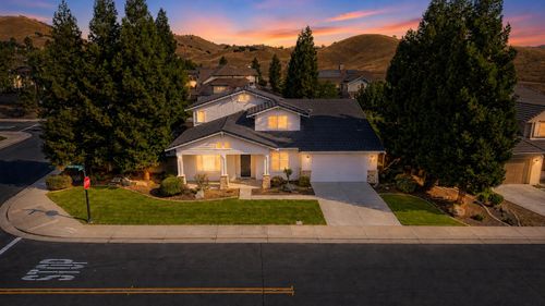 20939 Valley View Pl, Patterson, CA, 95363-8539 | Card Image